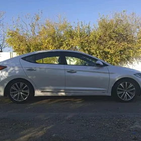 Hyundai Elantra 2018