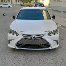 Lexus ES 350 2019