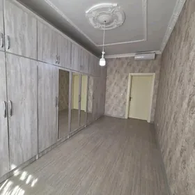 11 mkr 4/2 et 3 komnat