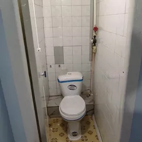 Satlyk 3/3 etajy 4kom