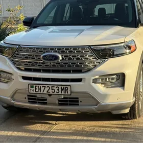 Ford Explorer 2022
