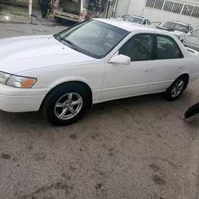 Toyota Camry 1998