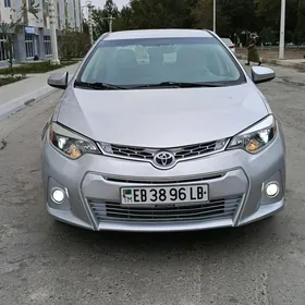 Toyota Corolla 2015