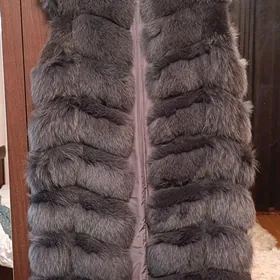 натуральный мех,безрукавка