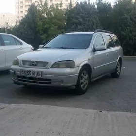 Opel Astra 2003