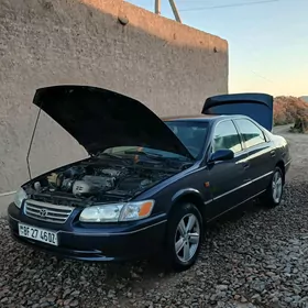 Toyota Camry 1997