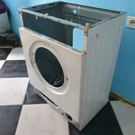 LG Stralny Masyn Korpus