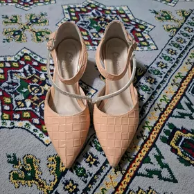 beź kabluk (köwüş)