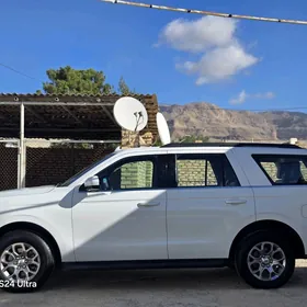 Ford Expedition 2022