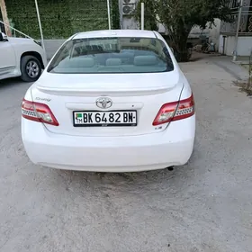 Toyota Camry 2011