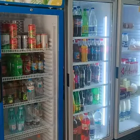 magazin üçin witrina sowadyjyl