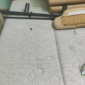 кровать,krowat