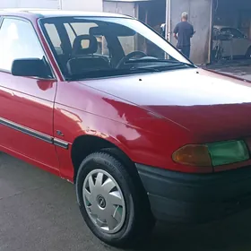 Opel Astra 1992