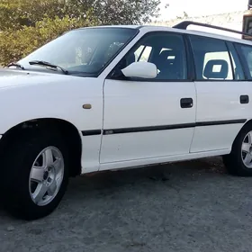 Opel Astra 1996