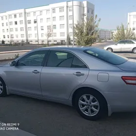 Toyota Camry 2010