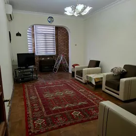 Arenda Mir 4 3 Komnat