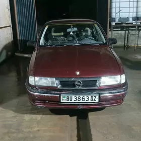 Opel Vectra 1992