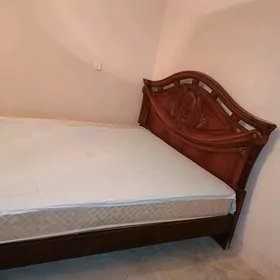 Garnatur  Arap ayna  Spalny