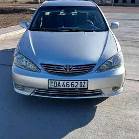 Toyota Camry 2005