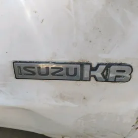 Isuzu Pickup 1990
