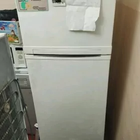 haladilnik holodilnik