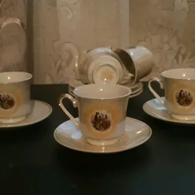 кофейные чашки