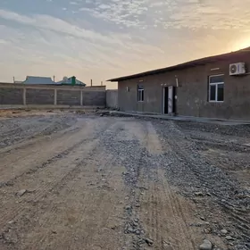 Jaỳ Kaka. Дом Каахка.