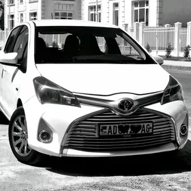 Toyota Yaris 2016