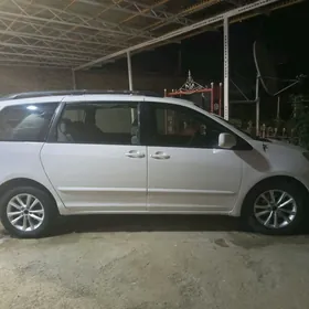 Toyota Sienna 2009