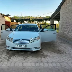 Toyota Avalon 2011