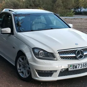 Mercedes-Benz C350 2010