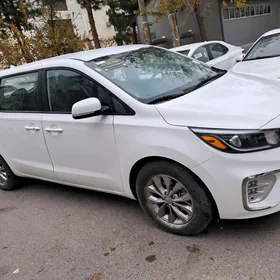 Kia Sedona 2021