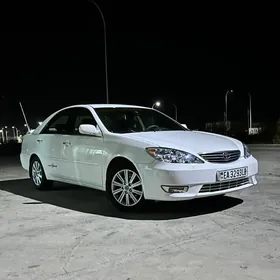 Toyota Camry 2005