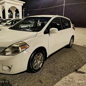 Nissan Versa 2010