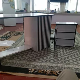 Dyrnak stol маникюр стол