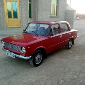 Lada 2104 1982