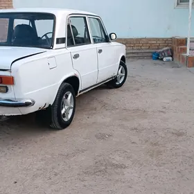 Lada 2104 1983