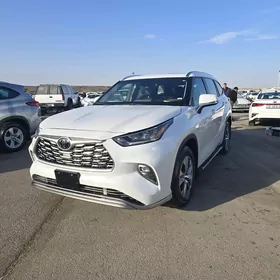 Toyota Highlander 2022
