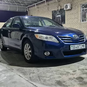 Toyota Camry 2010