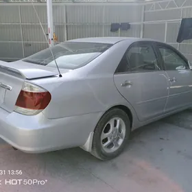 Toyota Camry 2005