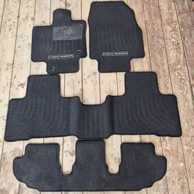 HIGHLANDER-2021-2023 KOWRIK