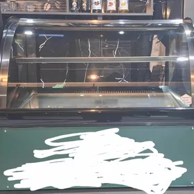 Ветрино холодилник