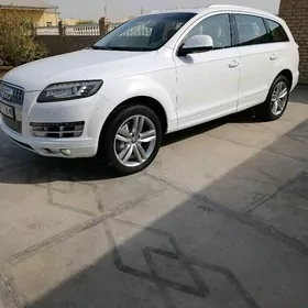 Audi Q7 2011