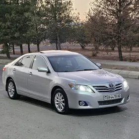 Toyota Camry 2010