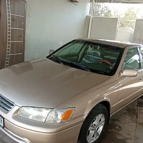 Toyota Camry 1999