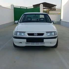 Opel Vectra 1990