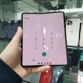 Samsung Fold 3 12/256gb