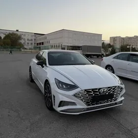 Hyundai Sonata 2020