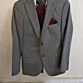 Kostyum julbar troykaly