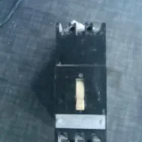 электроключатель 380в×25амп